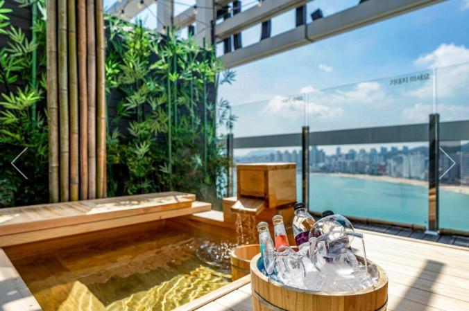 Gwanganli The Club Hotel Busan Exterior photo
