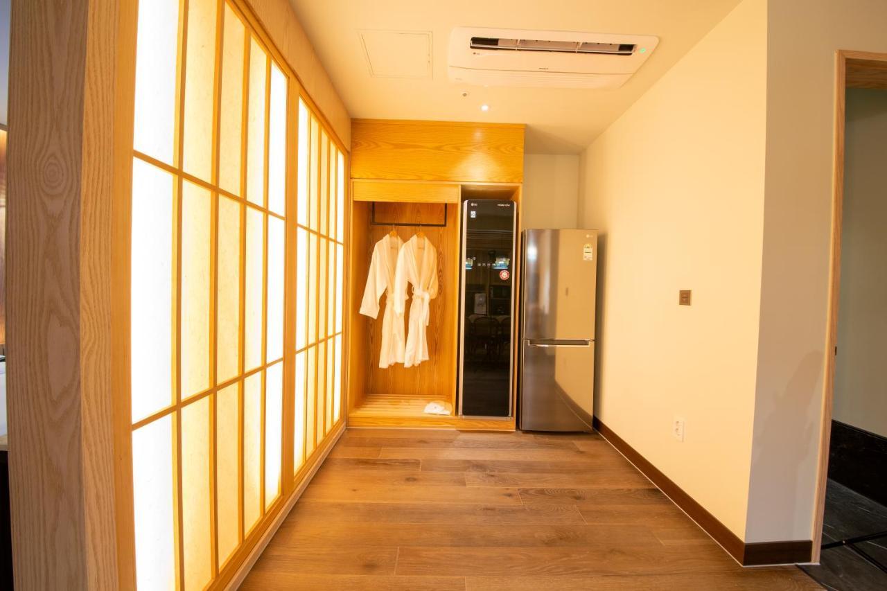 Gwanganli The Club Hotel Busan Exterior photo